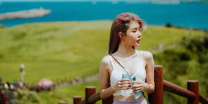 여름철 시원한 물 한 잔과 함께하는 건강한 일상
