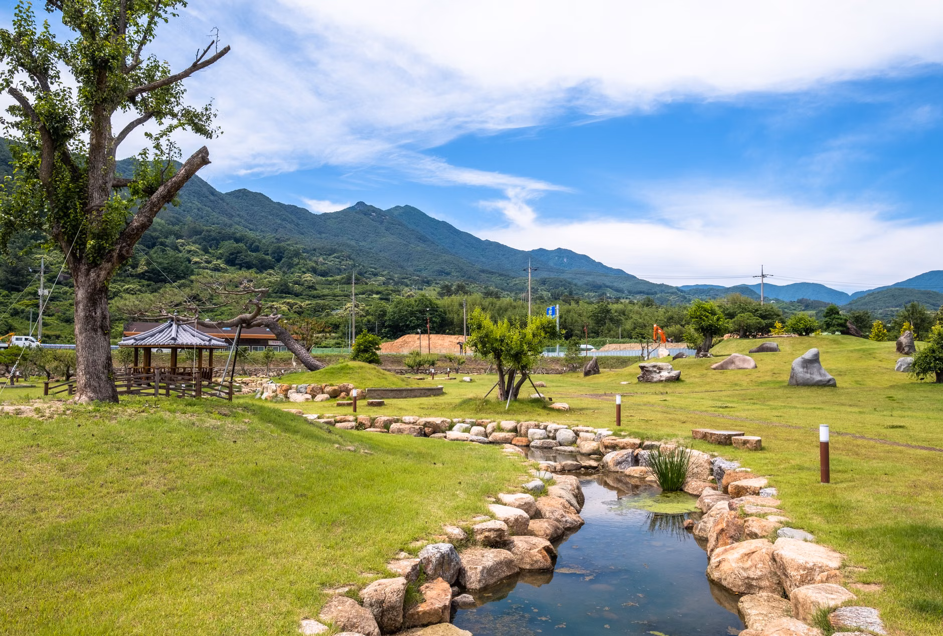 계족산 황톳길에 마련된 깨끗한 세족장 시설